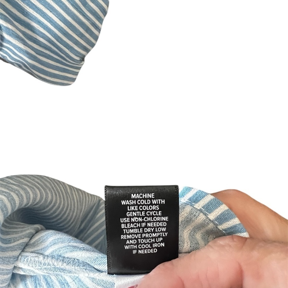 Torrid Striped Blue Women's Top - Picture 3 of 5